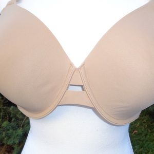 Warner’s  Underarm Smoothing Underwire Beige Bra Size 40C